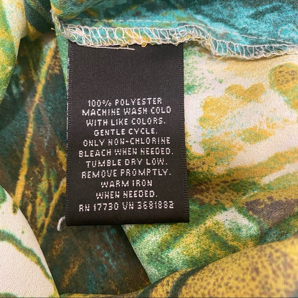 Mossimo XS Abstract Nature Forest collared Sleeveless Blouse EUC - Picture 9 of 9